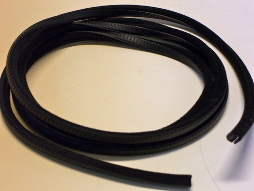Sunroof Seal, Weatherstrip, VW Golf Mk 2, NEW, OEM, Made in Germany - Picture 2 of 2