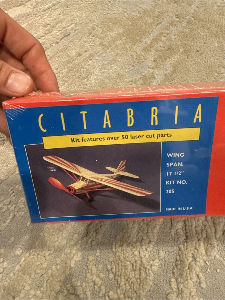 Dumas 203 Stinson Voyager Kit 17.5 " Wingspan Laser Cut Rubber powered Balsa Kit - Image 2 of 4