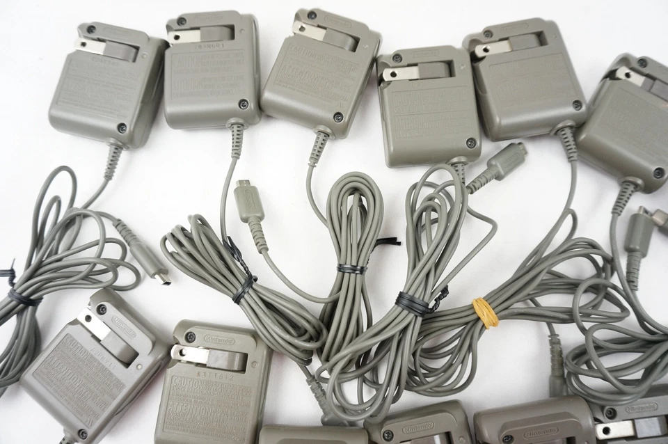 Lot of 26 Nintendo DS Lite AC Adapter Wall Charger Cable Power Plug DSL #1023 - Image 2 of 4