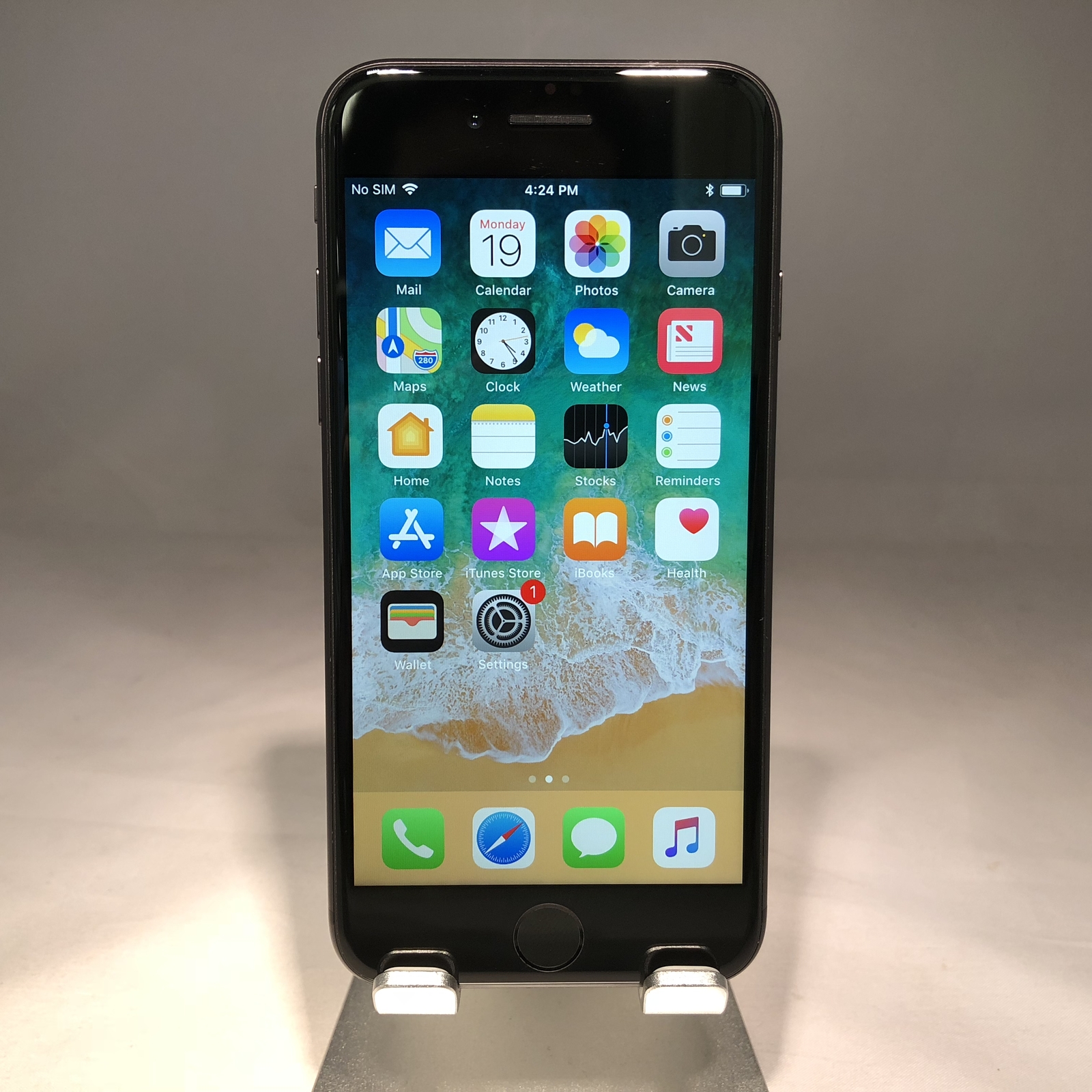 Apple iPhone 8 64GB Space Gray Unlocked Good Condition