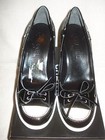 100% AUTHENTIC NEW WOMEN CHANEL BLACK & WHITE PATENT PUMPS/HEELS US 10 — photo 2