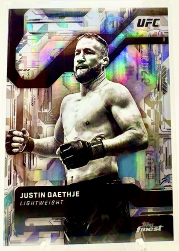 Justin Gaethje #MC-17 2025 Topps Finest UFC Monochrome card