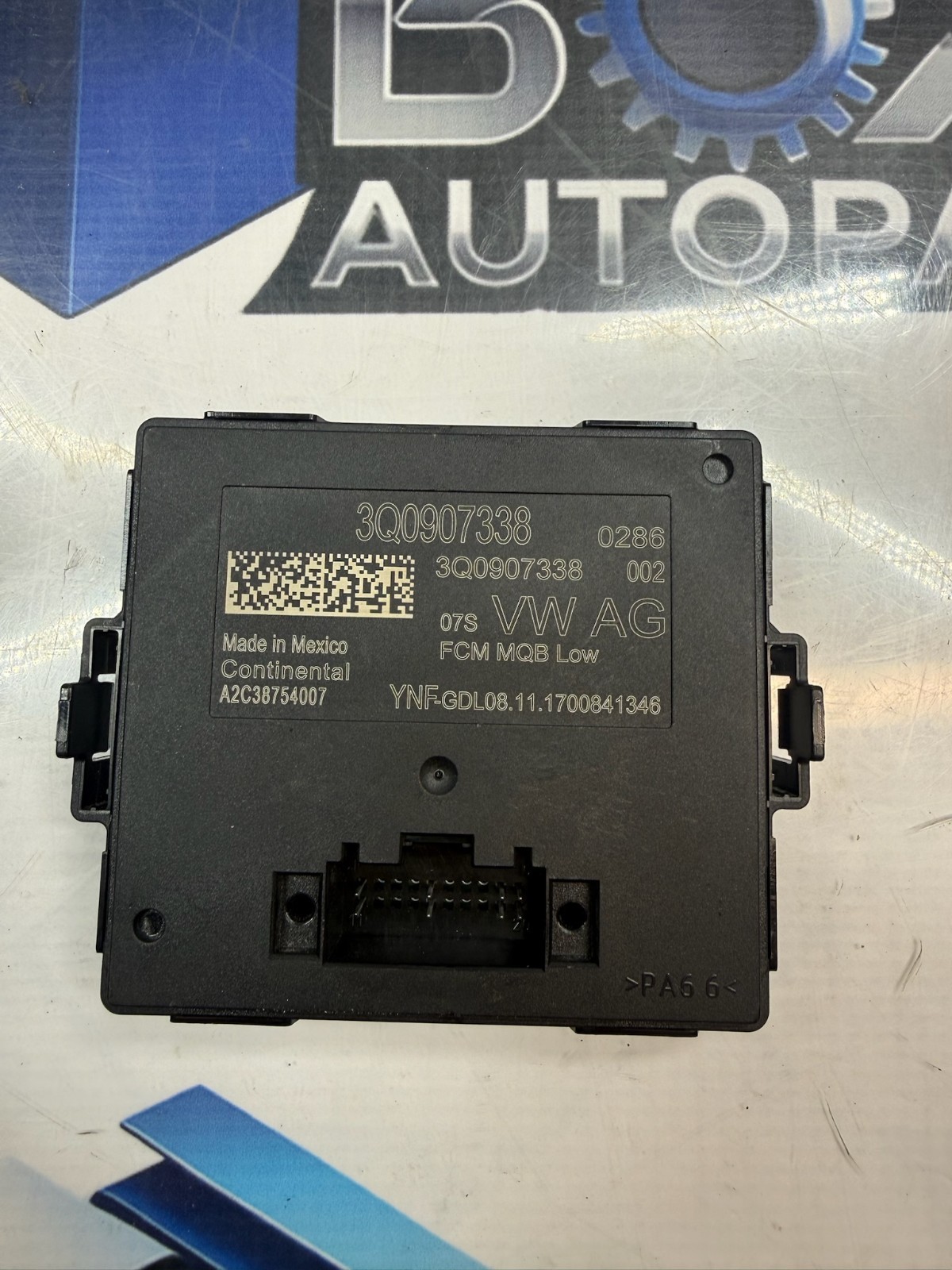 2018-2020 VOLKSWAGEN ATLAS FRONT HEADLIGHT CONTROL MODULE 3Q0 907 338 OEM