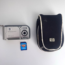 HP PhotoSmart E317 Silver Compact Digital Camera 5.0MP 6x Zoom w/ Case