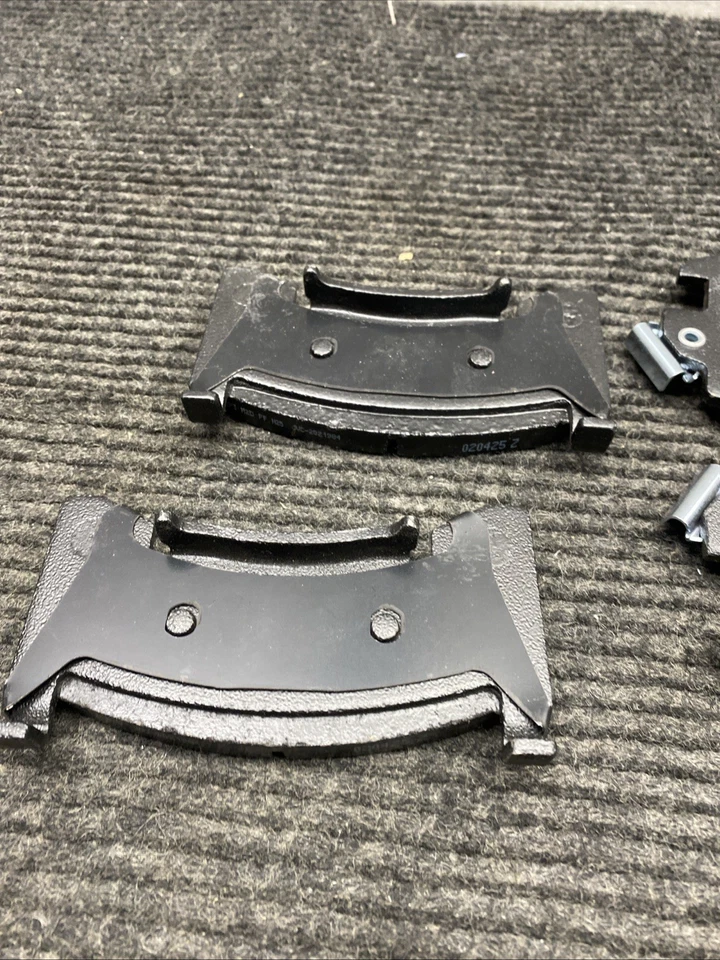 Pastillas de freno semimétricas Raybestos Frt MGD154MH Foto 3 de 4