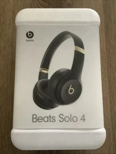 Beats Solo4Wireless Bluetooth On-Ear Headphones,Apple & Android,Color Black&gold