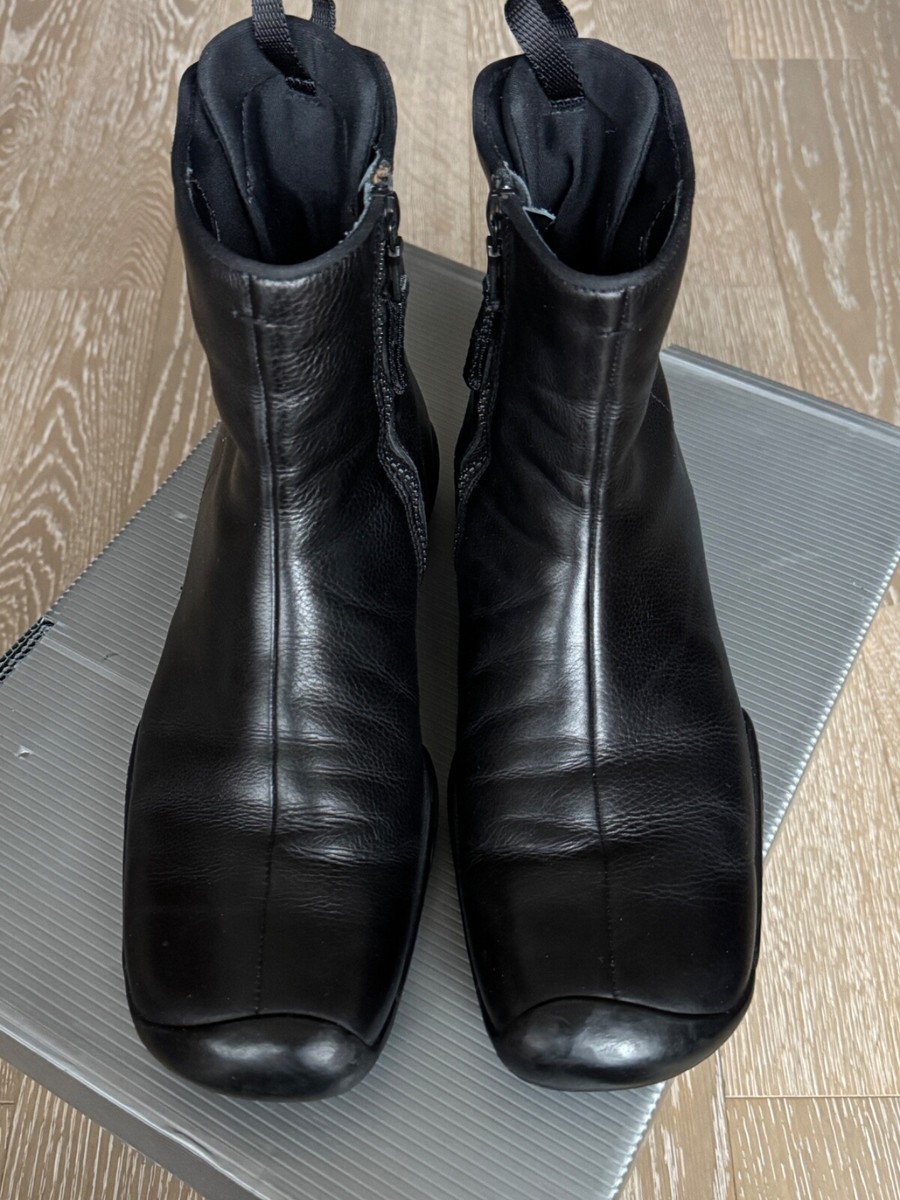 Prada Sport Lux Men's Black Leather Side-Zip Boots. Calzature Uomo