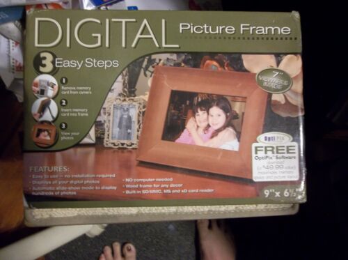Smartparts OptiPix 7" Digital Picture Frame New In Box! - Picture 1 of 6