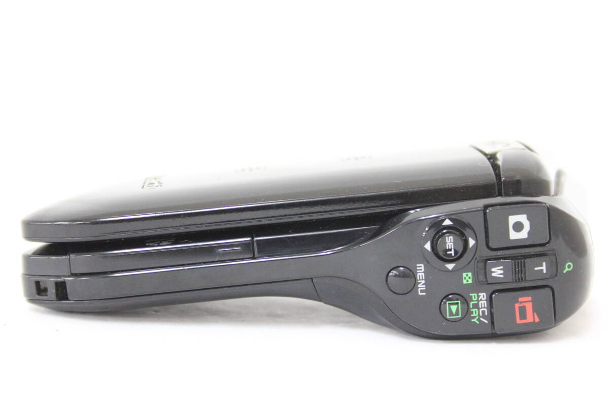 Sanyo Xacti DMX-CG10 Black 10MP Digital Camcorder 5X Zoom Sanyo Xacti DMX-CG10 Black 10MP Digital Camcorder 5X Zoom