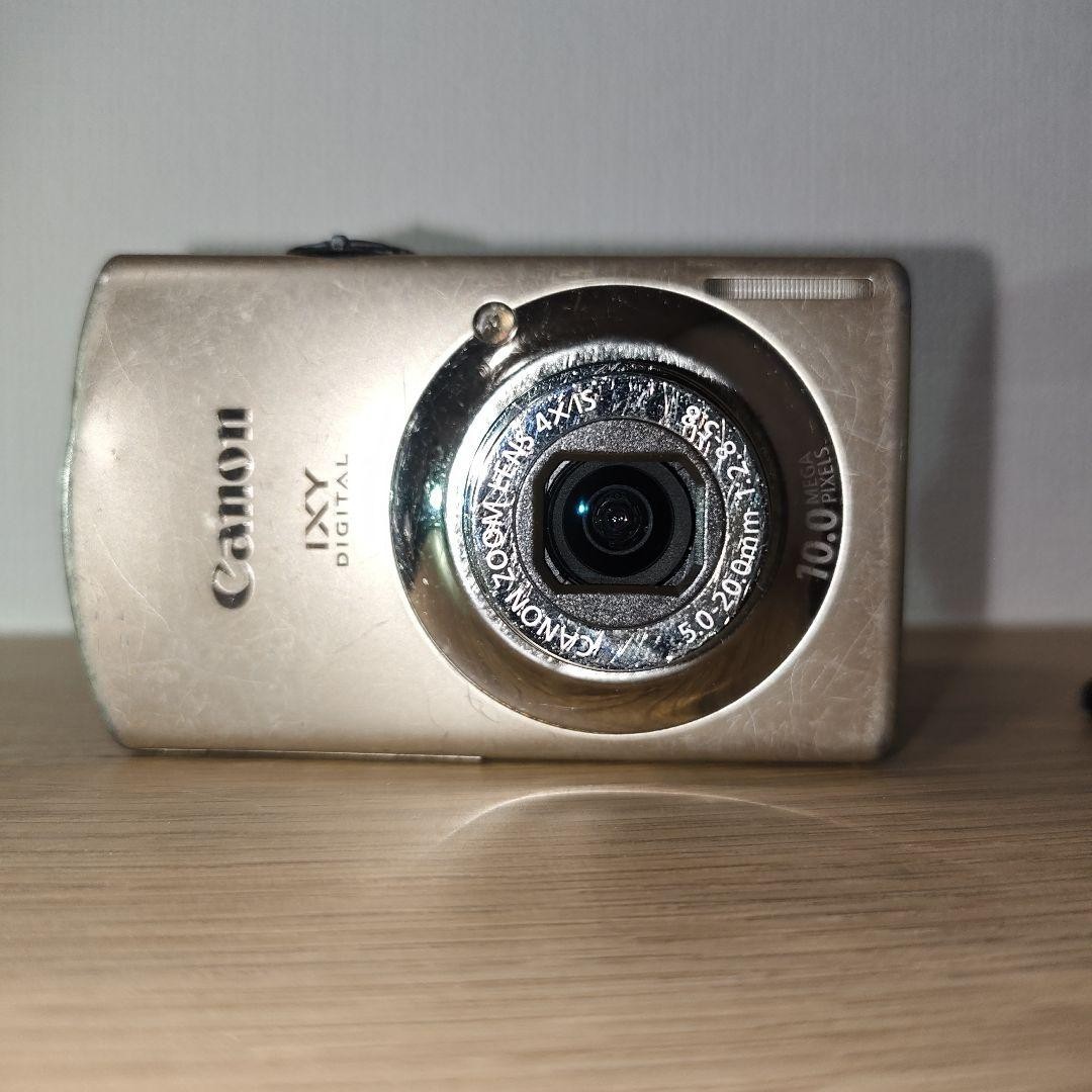 Canon IXY DIGITAL 920 IS 10.0MP Compact Digital Camera Gold