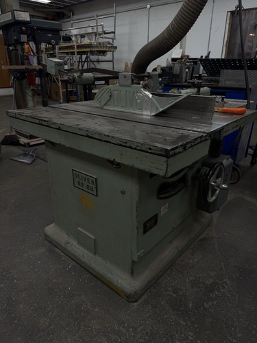 Oliver 88 Table Saw