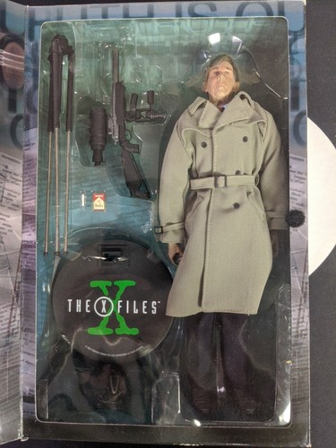 Sideshow X-Files C.G.B. Spender Cigarette Smoking Man 12" Actionfigur NEU - Bild 2 von 7