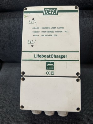 DEFA 2x5A LIFEBOAT CHARGER 700109 1ST WORKING 2ND NOT WORKING& ONE CRACK ON BODY