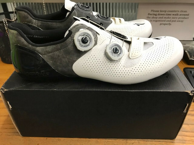 specialized shoes online