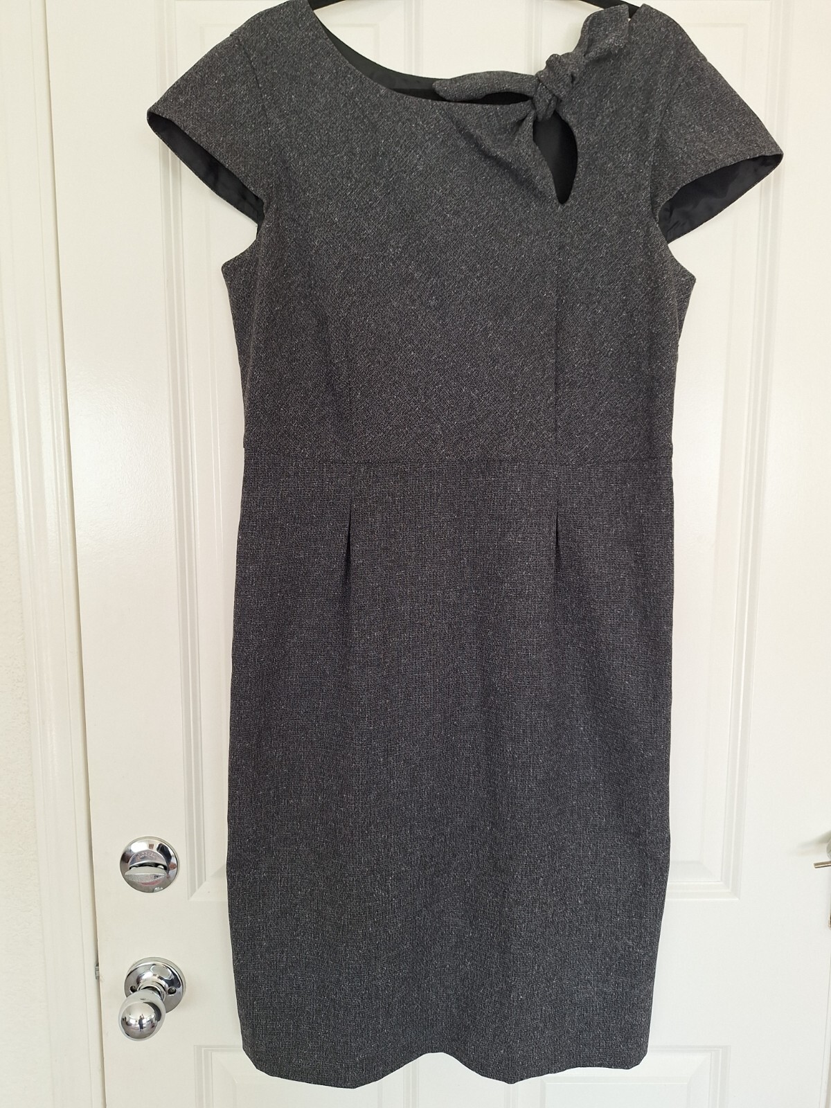 Oscar De La Renta blend gray short sleeve midi dress size 12