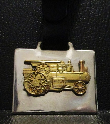 REEVES & COMPANY Vintage Tractor Steam Engine Pocket Watch Fob Columbus IN