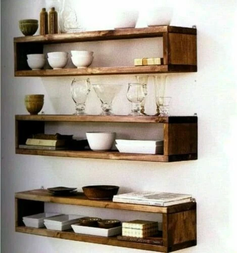 Librerie e scaffali in ciliegio per la sala da pranzo