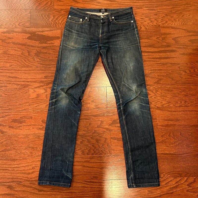APC New Cure Raw Denim Mens Jeans 27 Button Fly Tres Etroit Dark Wash Fades