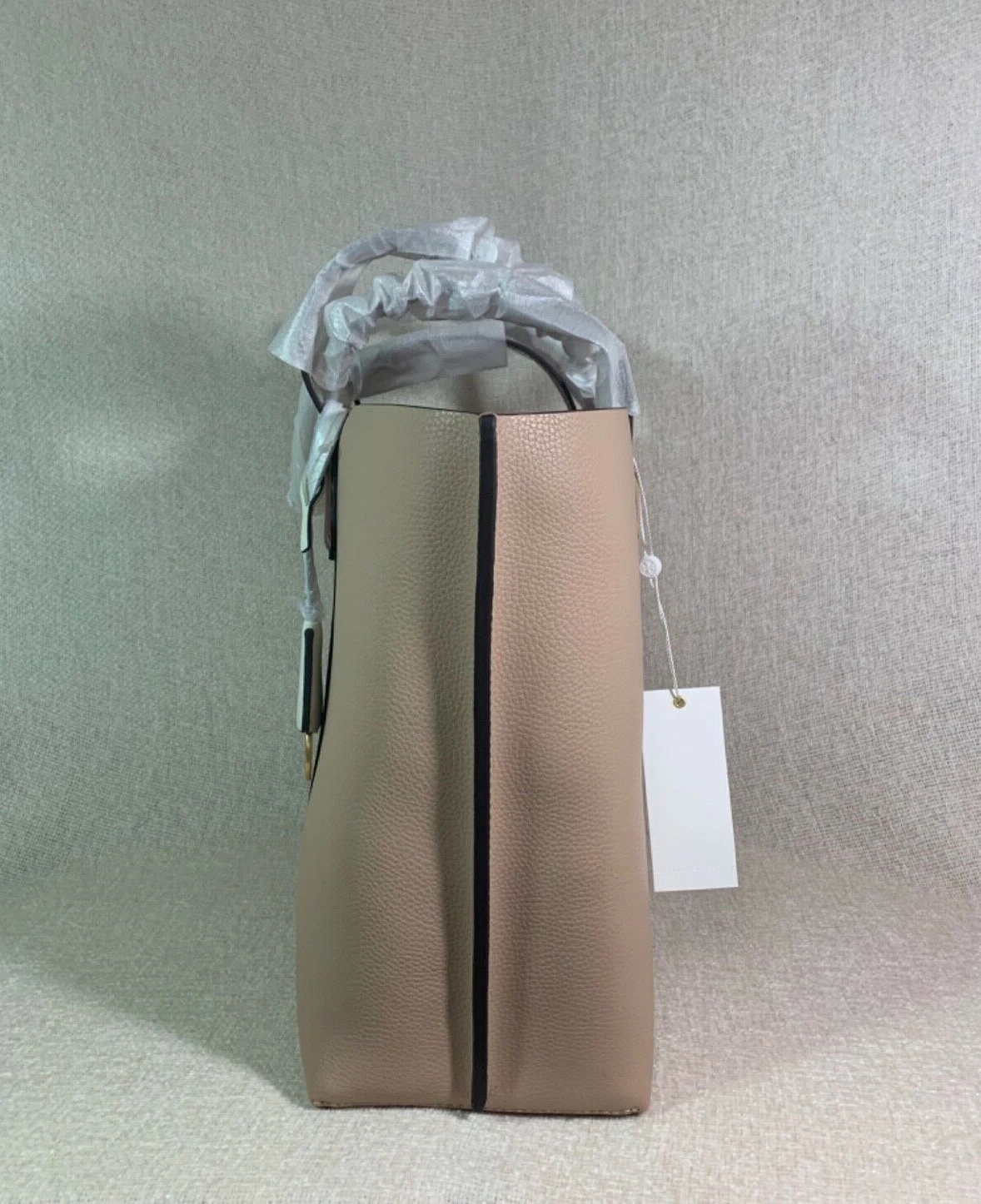 NUOVA borsa a triplo scomparto Tory Burch Devon Sand Perry $348