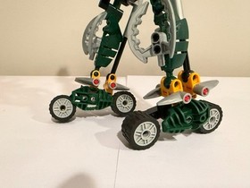 LEGO Bionicle 8625 UMBRA Titan - 100% Complete w/ Box & Manual - ALL LIGHTS WORK