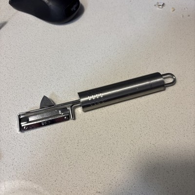 Wholesale Fackelmann Oval Stainless Steel Vegetable Peeler #40481 Free Shipping