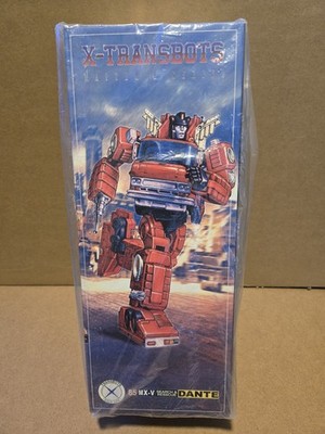 X-Transbots Master X Series Dante Action Figure