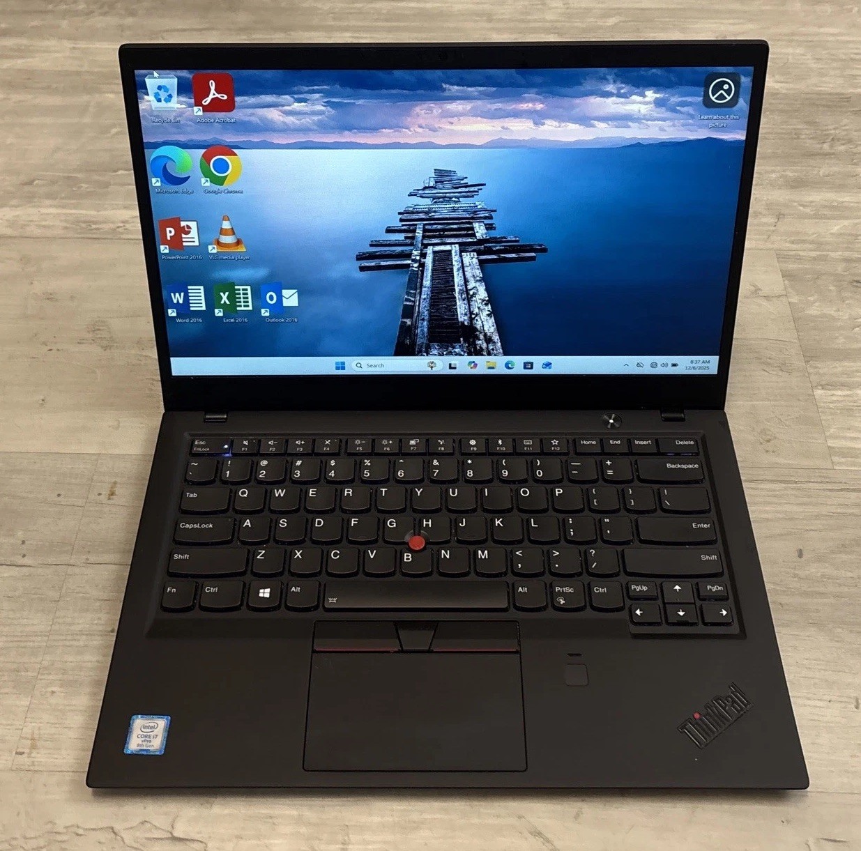 Lenovo ThinkPad X1 Carbon 6th Gen i7-8550U 16GB RAM  SSD Win11  Office 2016