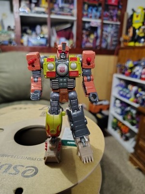 Hasbro Transformers Legacy Evolution 2023 Action Figure Crashbar