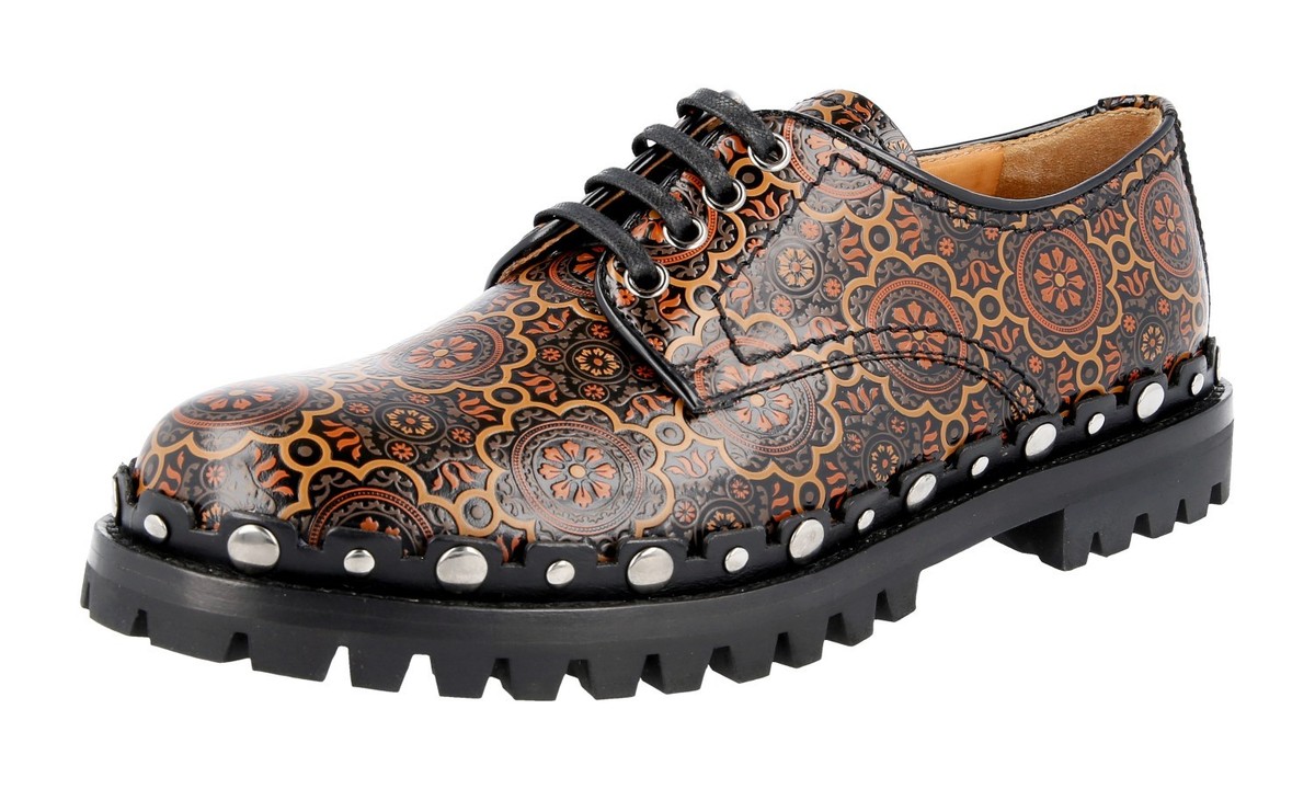 ローファー・オックスフォード PRADA Caramel Leather Lace-Up Shoes AUTH LUXURY CAR SHOE BY PRADA LACE-UP SHOES BROWN LEATHER US
