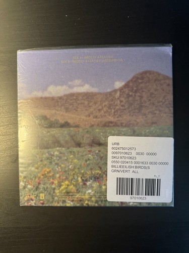 Billie Eilish Birds of a Feather Vinyl 7 Inch Ltd Edition Translucent Green - Picture 2 of 2