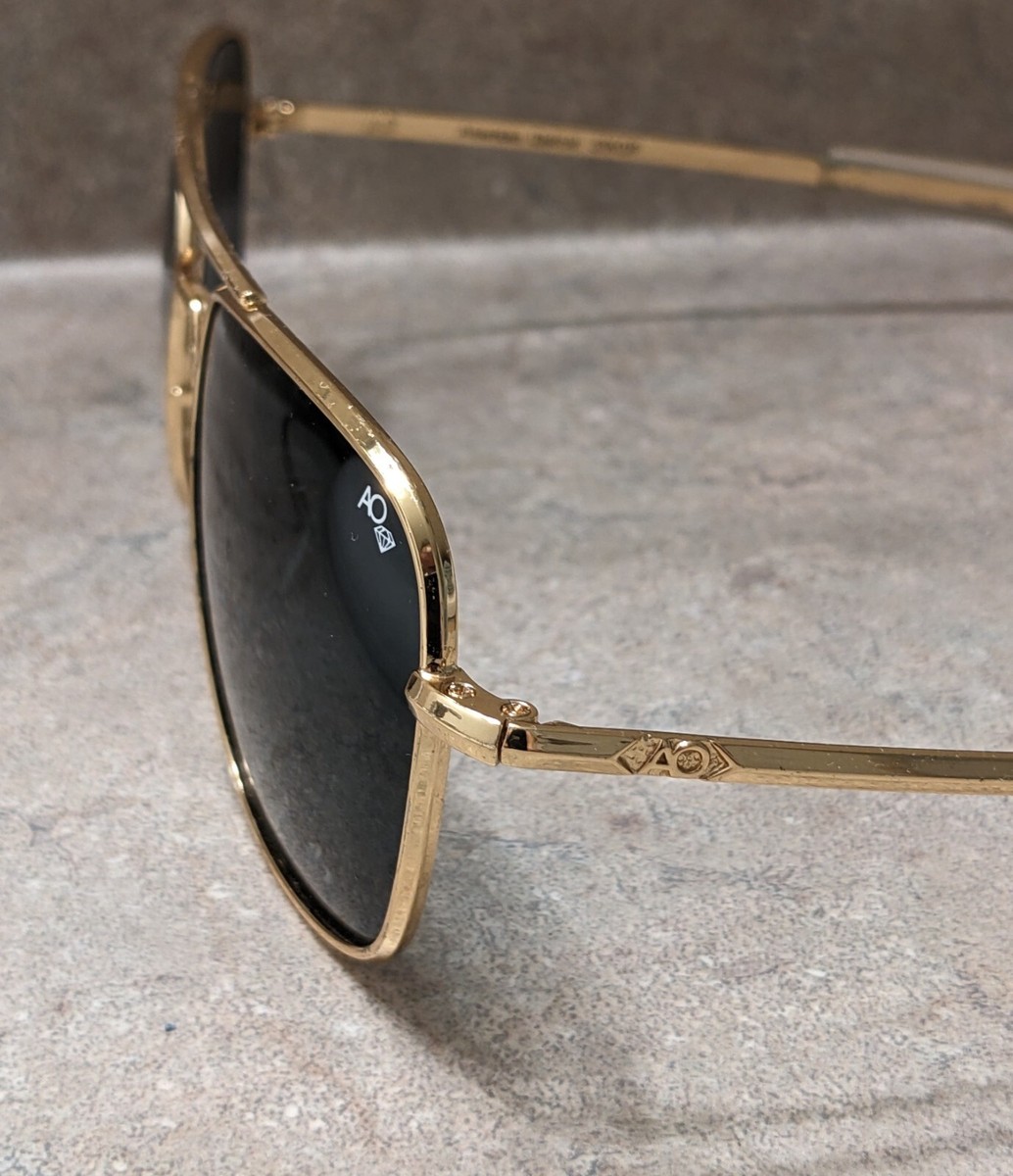 VINTAGE AMERICAN OPTICAL AO/USA SKYMASTER AVIATOR 54-20 20KGP