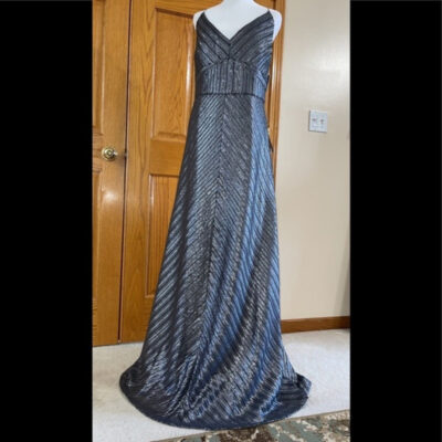 green emerald velvet dress Adrianna Papell Hand Beaded Floral Godet Gown