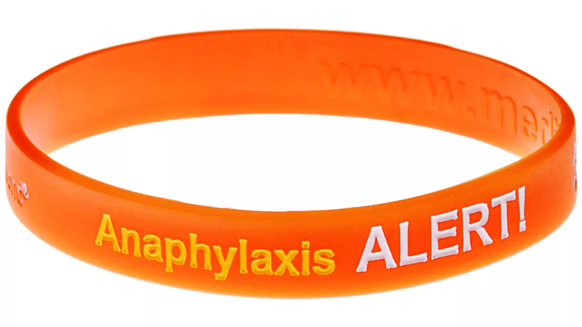 Allergic hotsell reaction bracelet
