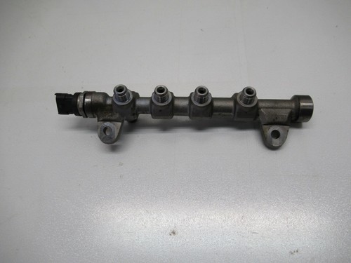 SUZUKI SX4 S-Cross JY 1.6 DDiS Einspritzleiste Kraftstoffverteiler Bj.2014 (246)