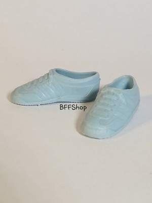 light blue tennis shoes