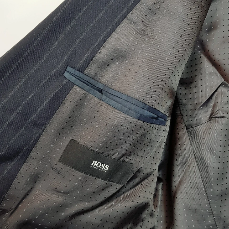 HUGO BOSS Mens Size IT 46 or US 36 R Super 110 Edison/Power Wool Blazer Jacket - Image 4 of 4