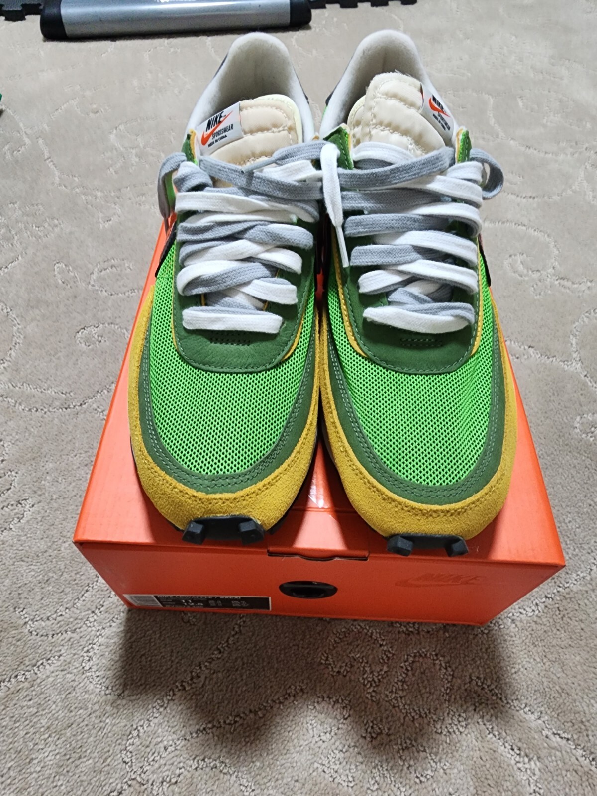 SACAI X NIKE Nike LDWaffle x Sacai Green Gusto 2019