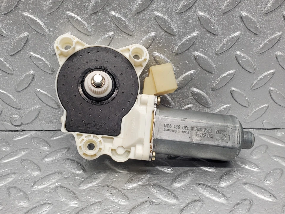 ⚙47685⚙ Mercedes-Benz R230 350SL Coupe Front Left Window Regulator Motor Bosch — 第 3/4 张图片