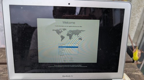 Apple MacBook Air Early 2014 13-inch, Intel Core I7, 1.7 GHz, 8GB RAM, 500GB SSD - Picture 10 of 13
