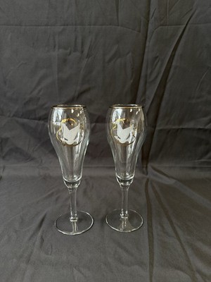 2 Vtg Champagne Toasting Glasses Flutes 8oz Gold Trim Doves L.E. Smith Wedding