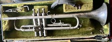 VINTAGE 1929 HOLTON REVELATION TRUMPET WITH ORIGINAL CASE MUTE