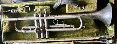 holton ビンテージトランペット VINTAGE 1929 HOLTON “REVELATION”? TRUMPET WITH ORIGINAL CASE