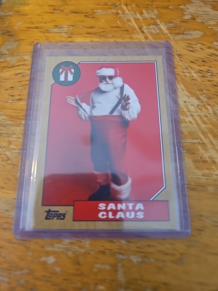 2024 Topps Holiday the Santa Archives Santa Claus #TSA-87 Case Hit