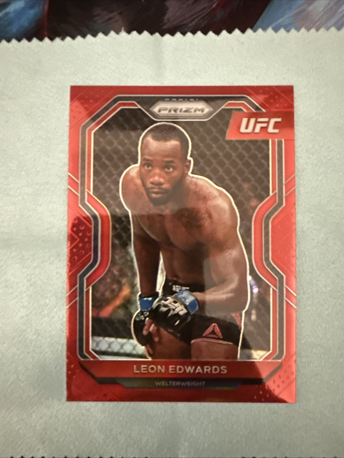 2021 Panini Prizm UFC Red Prizm 18/275 Leon Edwards #17 
