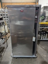 FWE UHS-10 Heated Mobile Banquet Cabinet