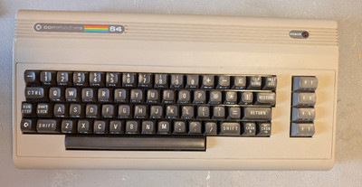 Commodore C64 - Refurbished with box and fully tested with power supply