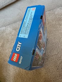 LEGO City Fire Ladder Truck (60107) - NEW and sealed box - Retired from 2016