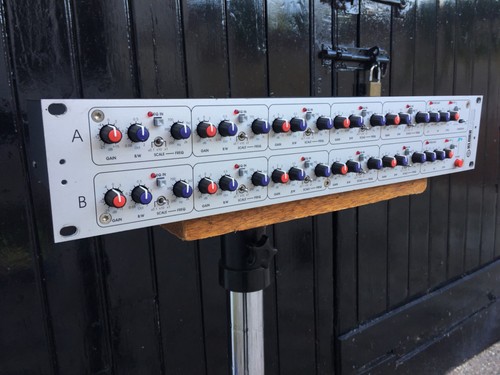 KLARK TEKNIK DN410 DN 410 DUAL CHANNEL 5 BAND PARAMETRIC EQUALISER - SERVICED - Picture 21 of 22