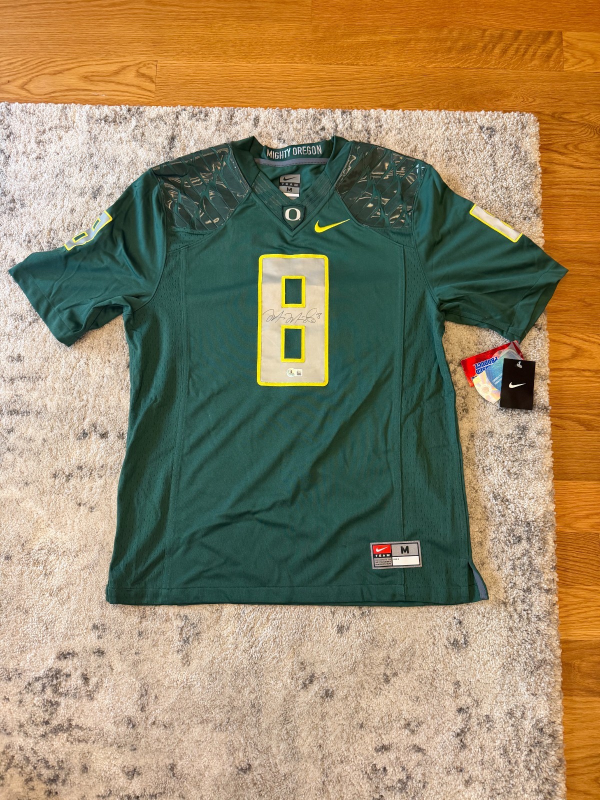 Marcus Mariota Autographed Signed Oregon Ducks Nike Jersey (Beckett Certified) 