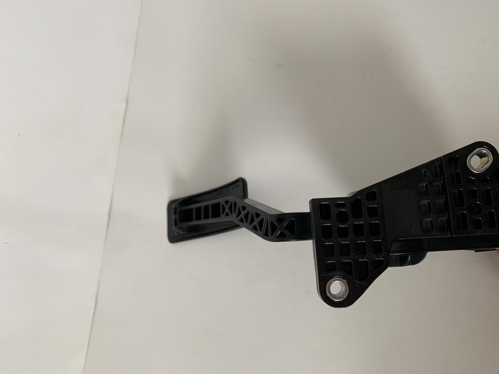 20142016 SUBARU FORESTER GAS ACCELERATOR PEDAL OEM 1416 eBay